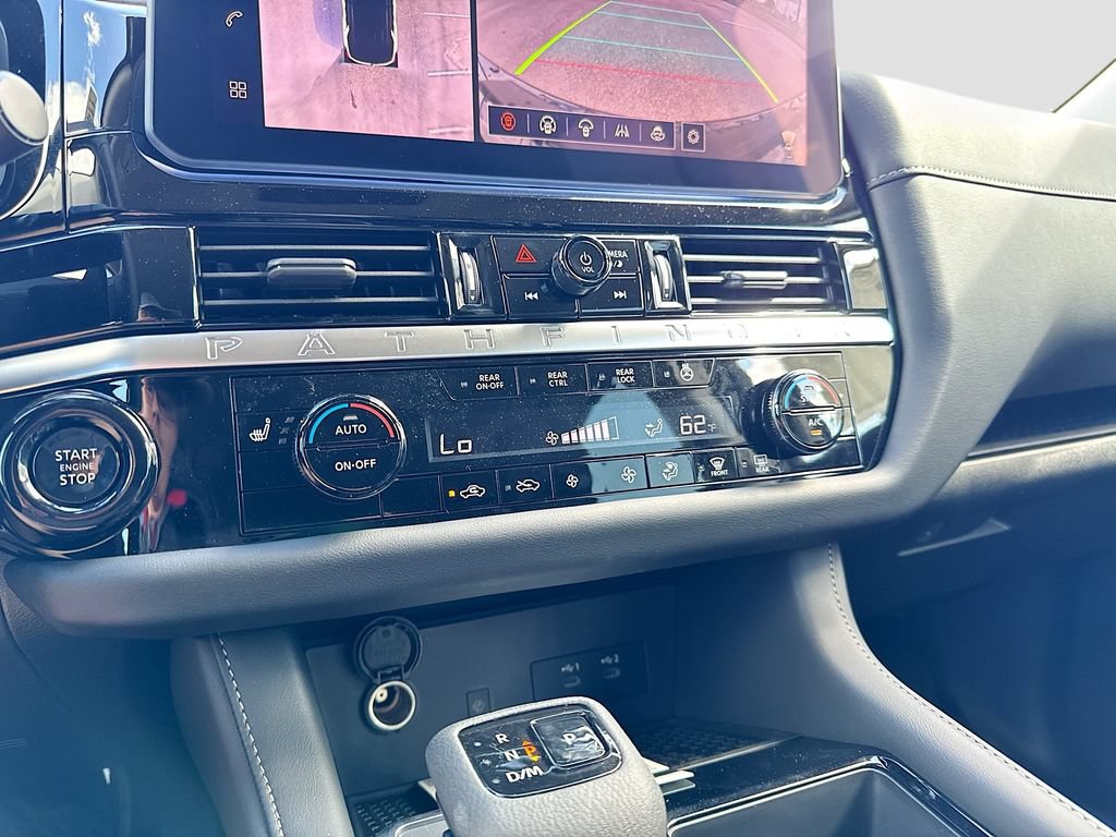 2026 Nissan Pathfinder SL - Photo 35