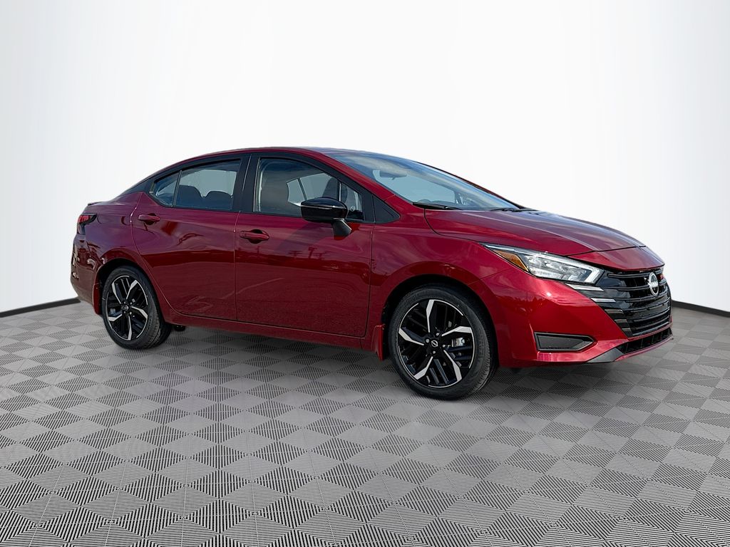 2025 Nissan Versa 1.6 SR photo 3