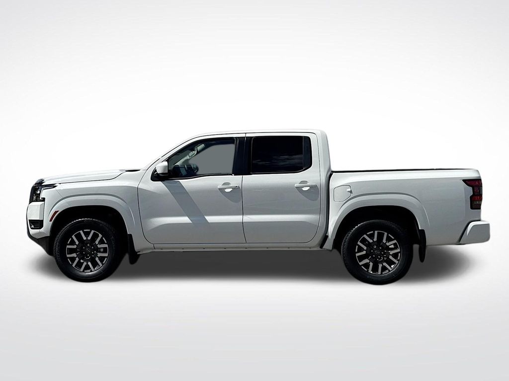 2026 Nissan Frontier SV - Photo 9