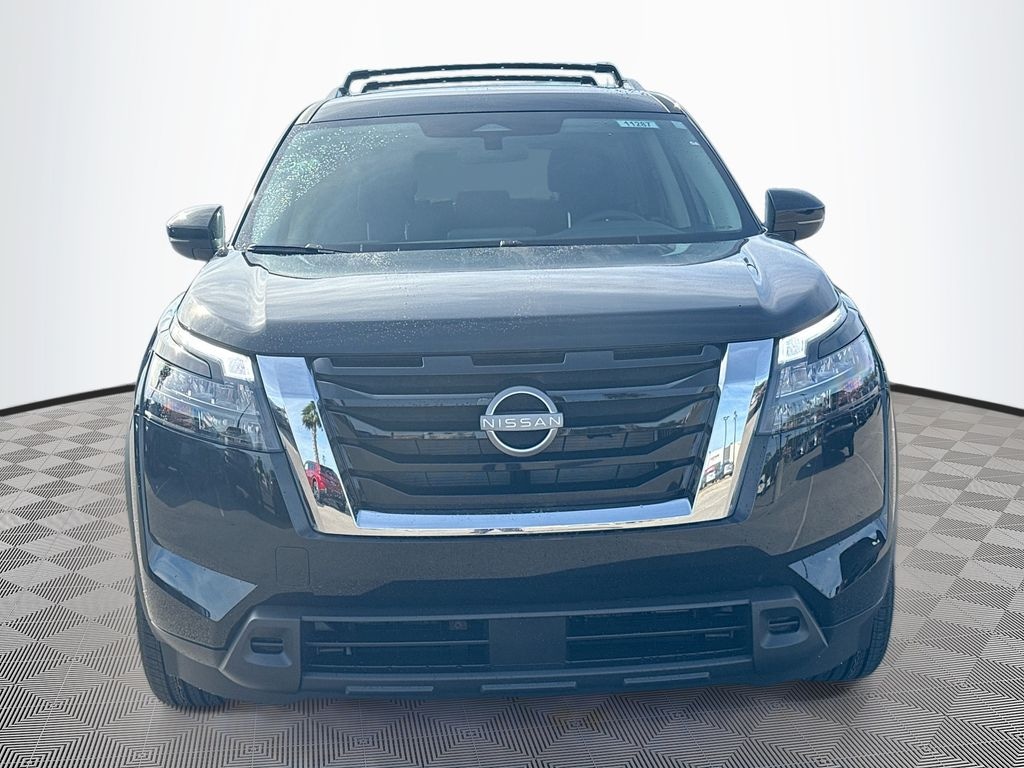 New 2025 Nissan Pathfinder SV SUV