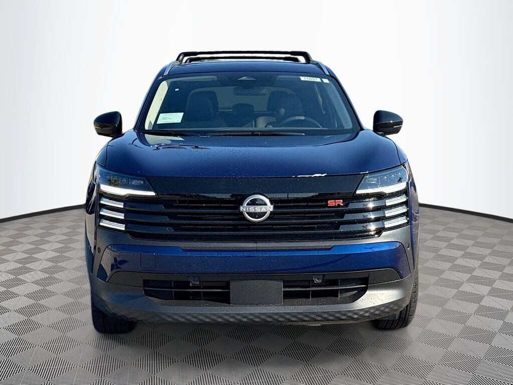 New 2026 Nissan Kicks SR SUV