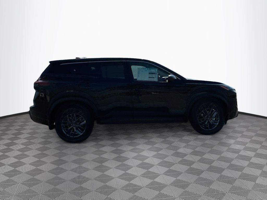 2026 Nissan Rogue S photo 4