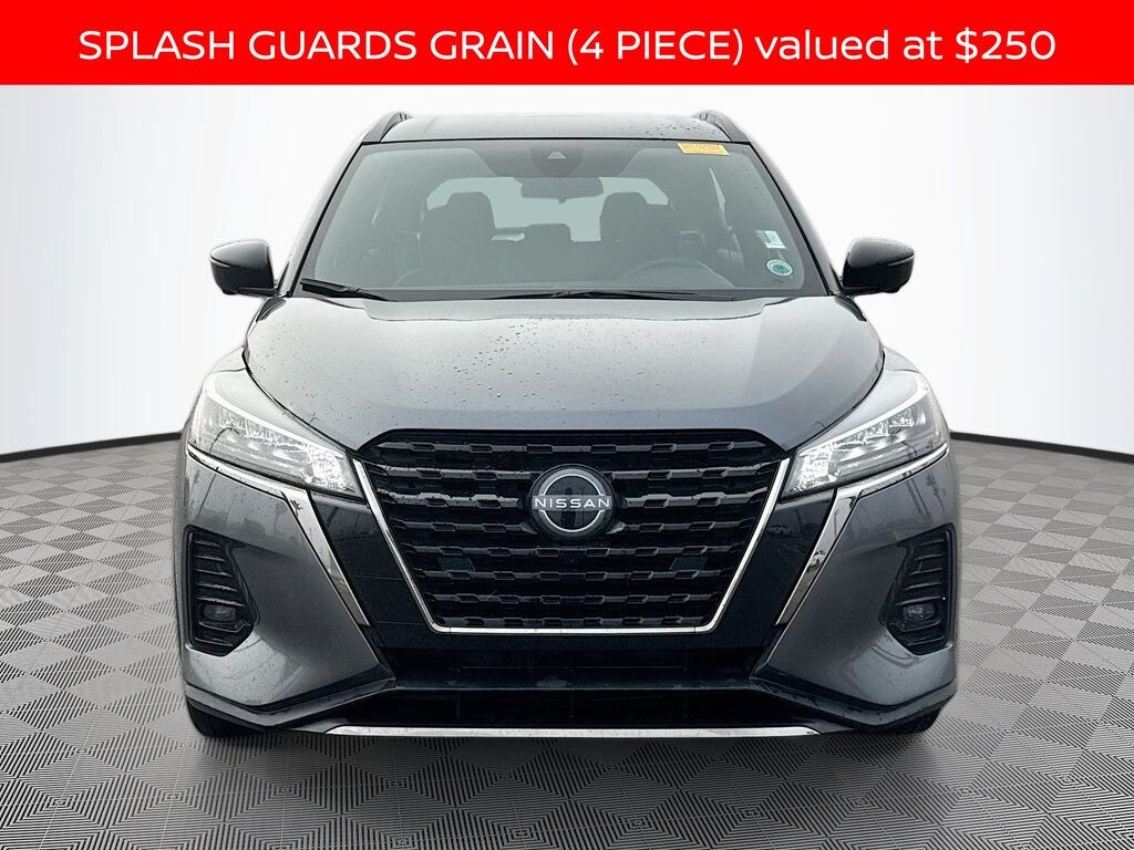 Used 2024 Nissan Kicks SR SUV
