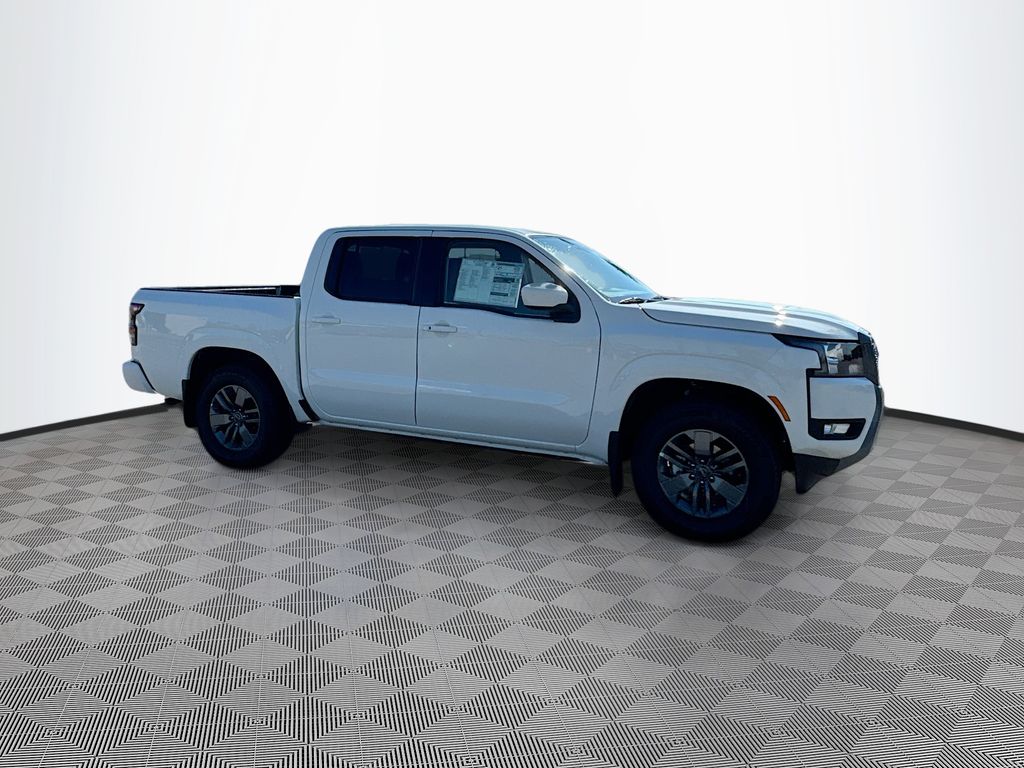 2025 Nissan Frontier SV photo 3