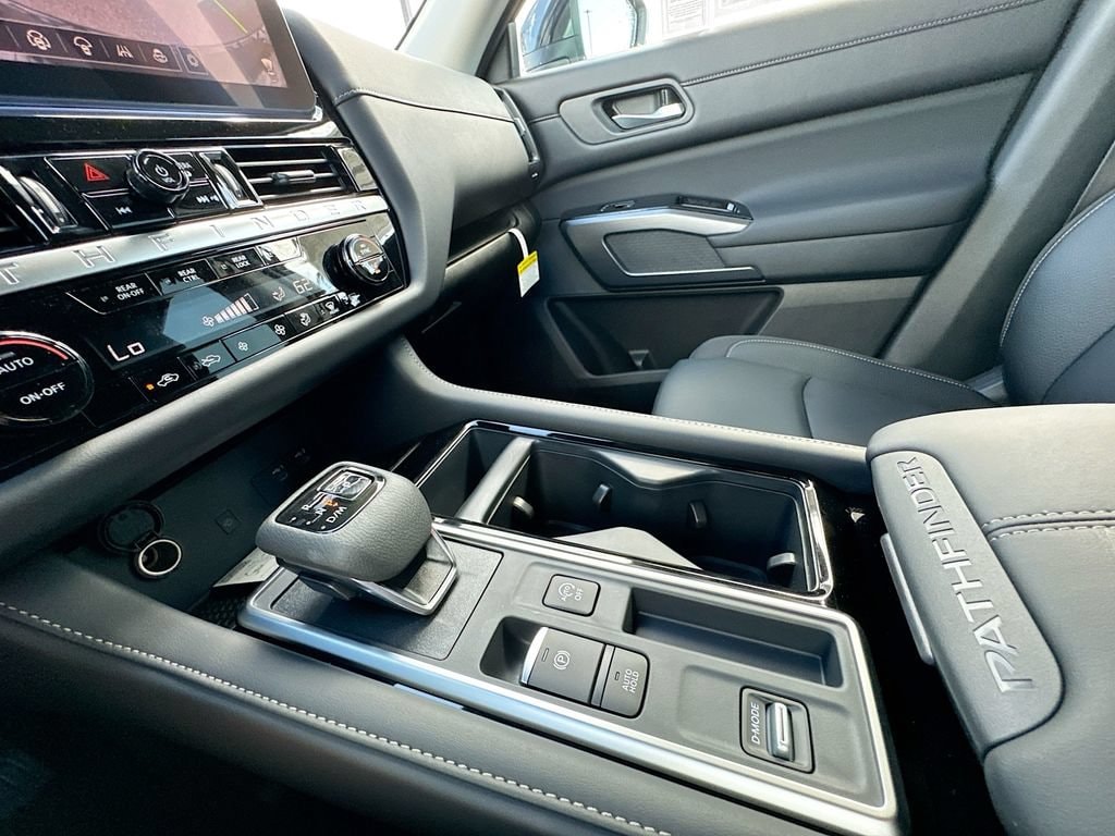 2026 Nissan Pathfinder SL - Photo 38