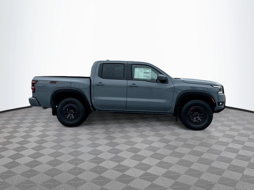 2025 Nissan Frontier PRO-4X photo 4
