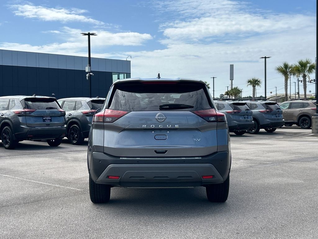 Used 2023 Nissan Rogue SV SUV