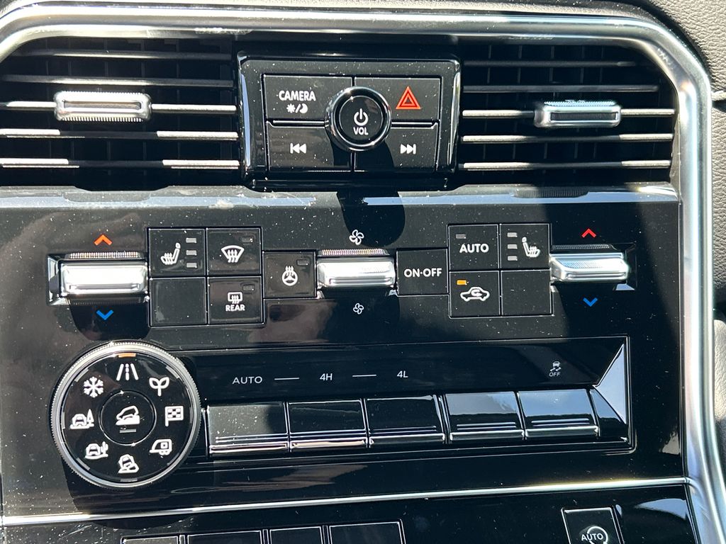 2026 Nissan Armada SL - Photo 23