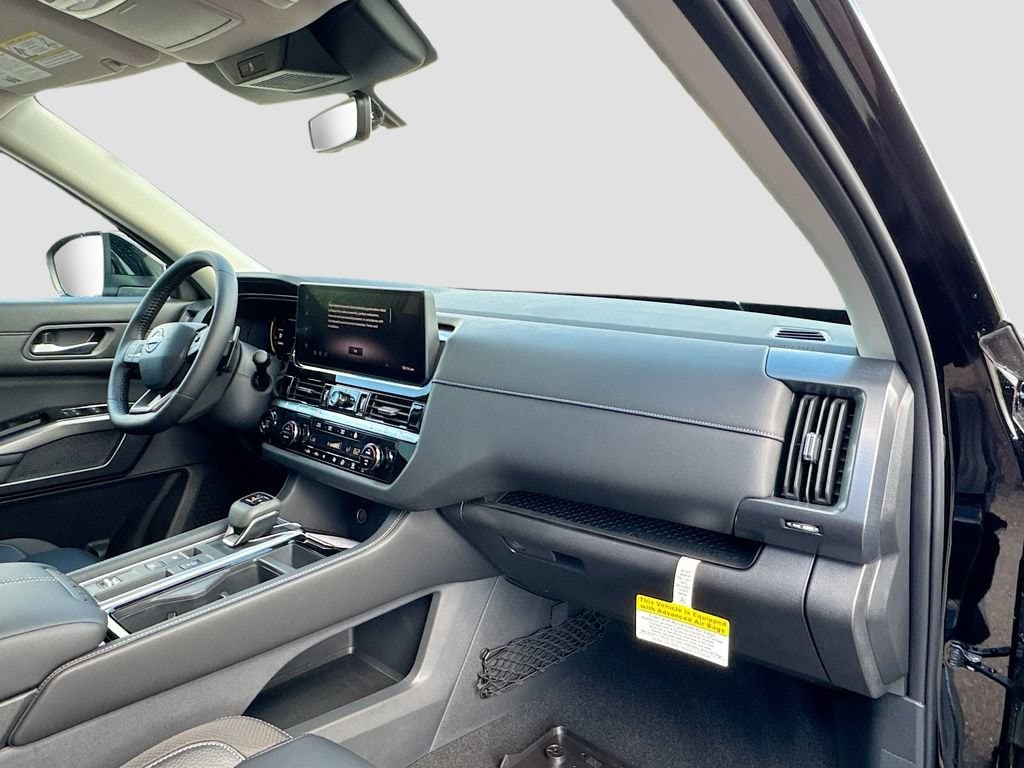 2026 Nissan Pathfinder SL - Photo 23