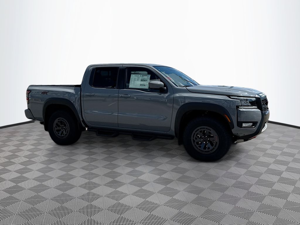 2026 Nissan Frontier PRO-4X photo 3