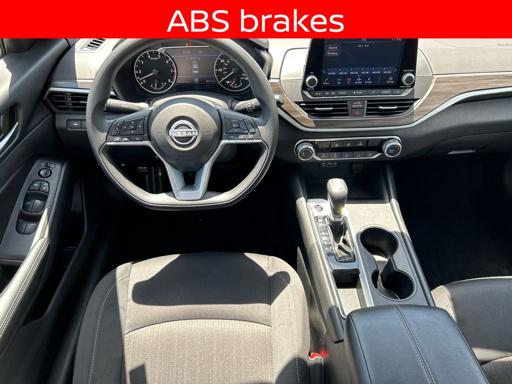 2025 Nissan Altima SV - Photo 27