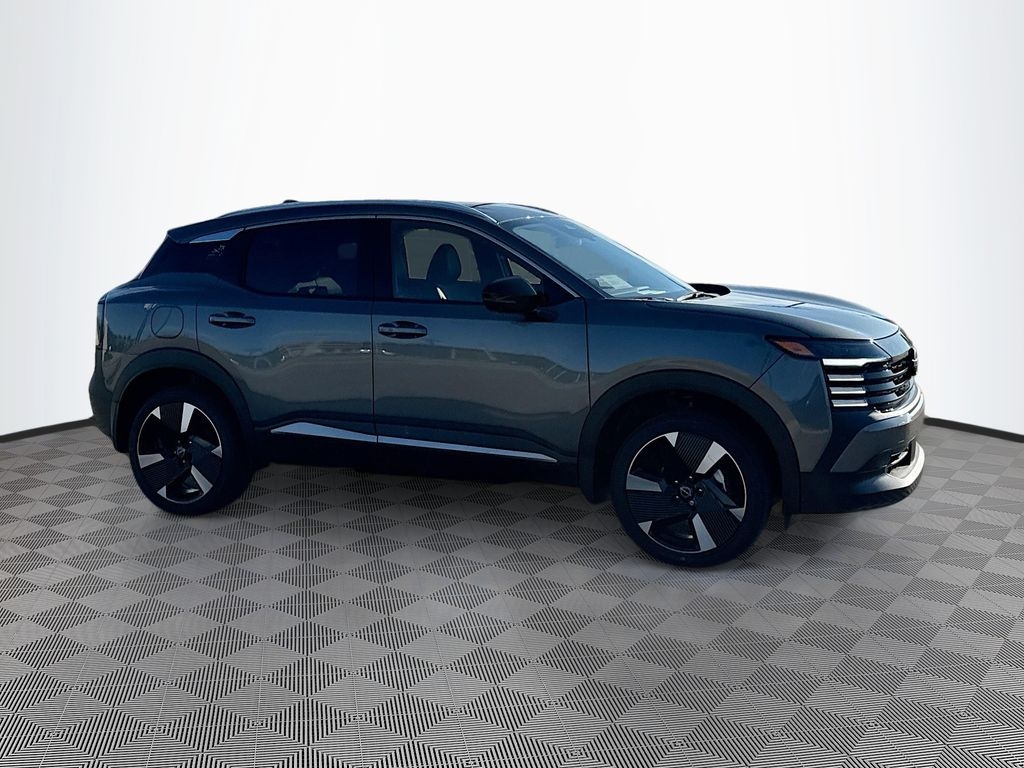 New 2026 Nissan Kicks SR SUV