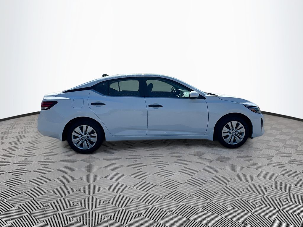 2025 Nissan Sentra S photo 3