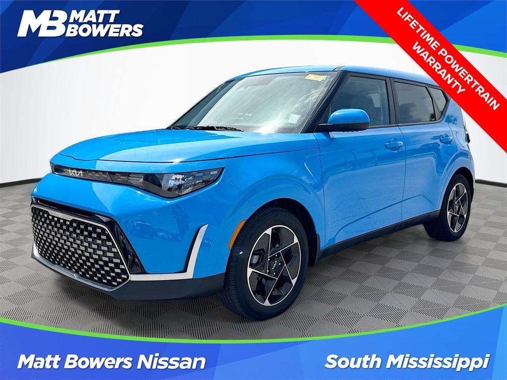 2025 Kia Soul 2.0L EX 6 IVT's photo