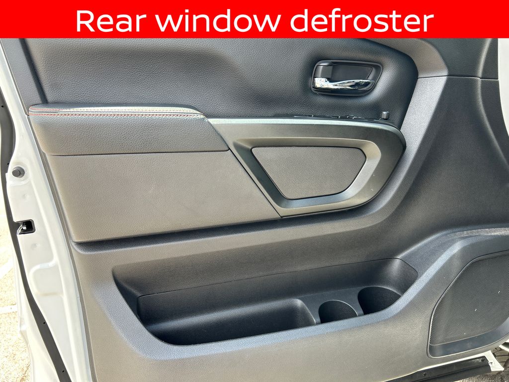 2023 Nissan Titan PRO-4X - Photo 15