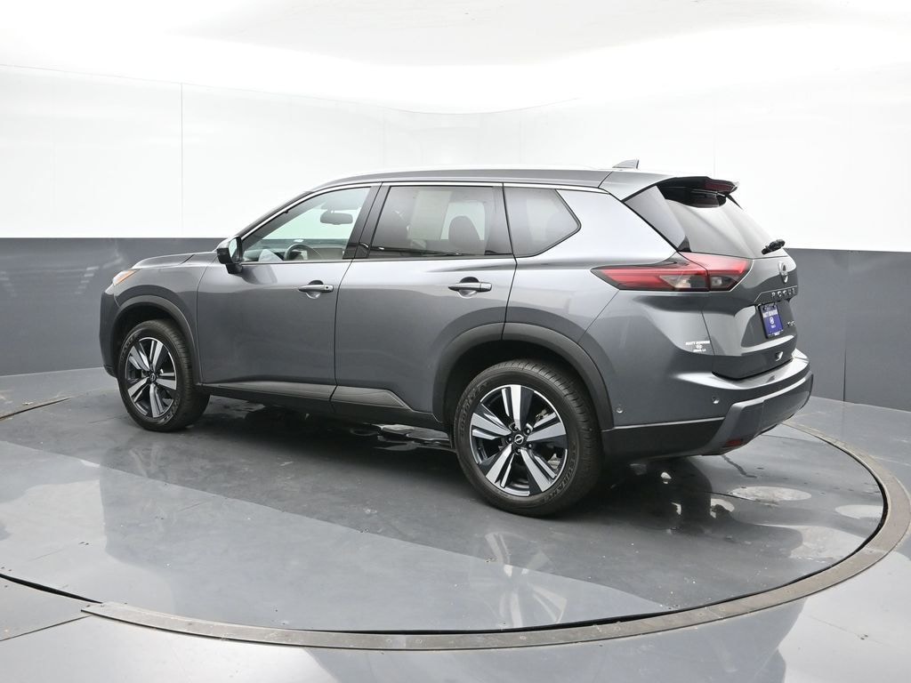 Used 2024 Nissan Rogue SL SUV