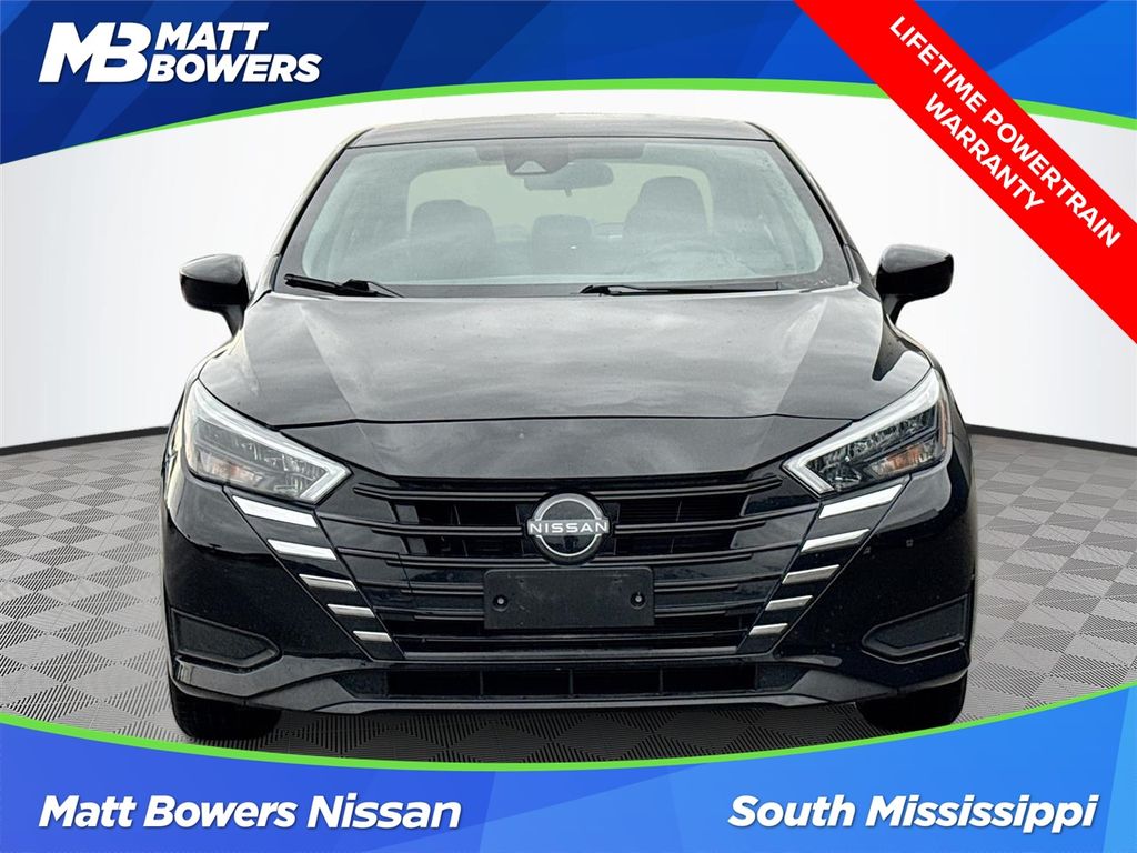 2025 Nissan Versa 1.6 SV CVT's photo