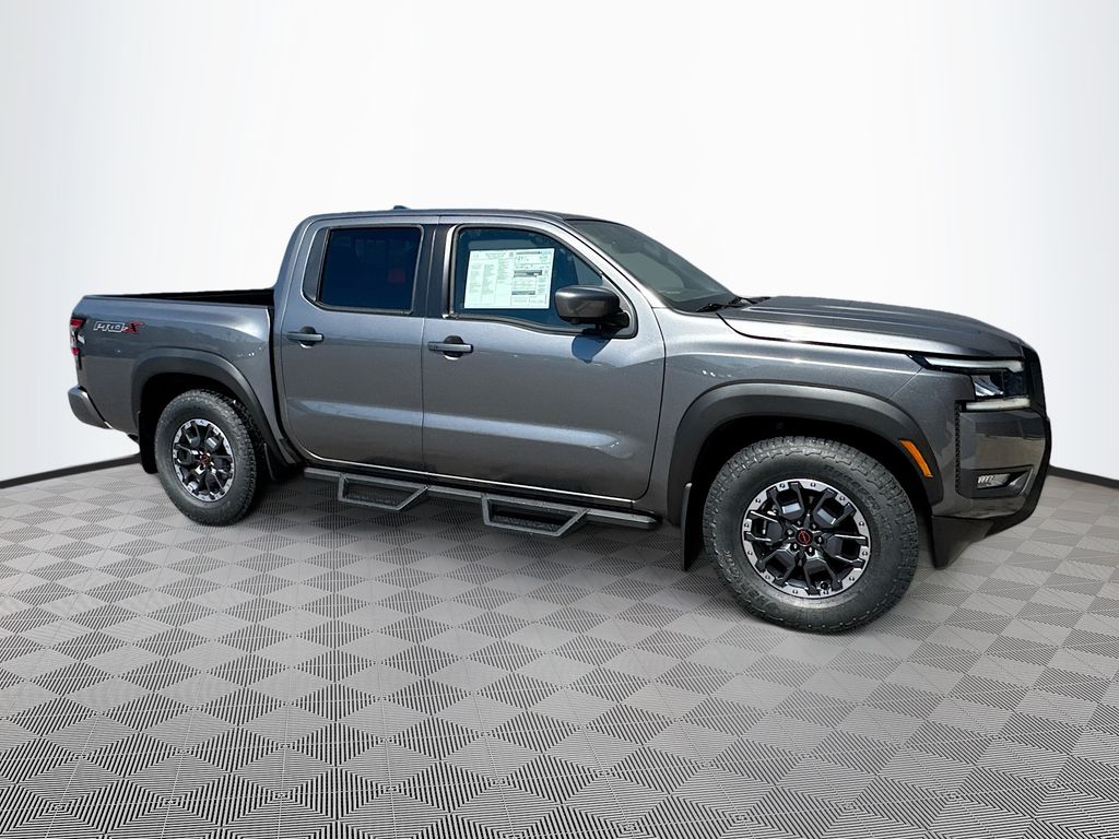 2026 Nissan Frontier PRO-X photo 3