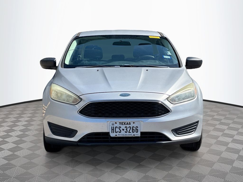 Used 2016 Ford Focus S with VIN 1FADP3E23GL275398 for sale in D'Iberville, MS