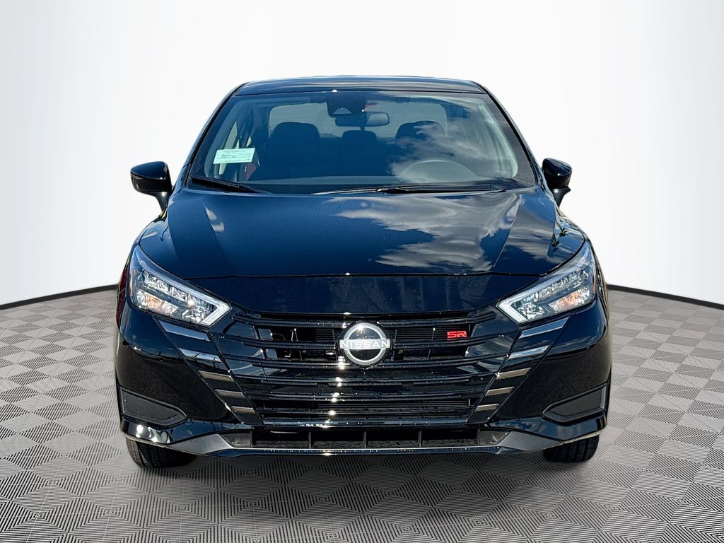 2025 Nissan Versa 1.6 SR photo 2