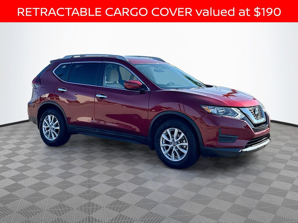 2018 Nissan Rogue SV photo 3