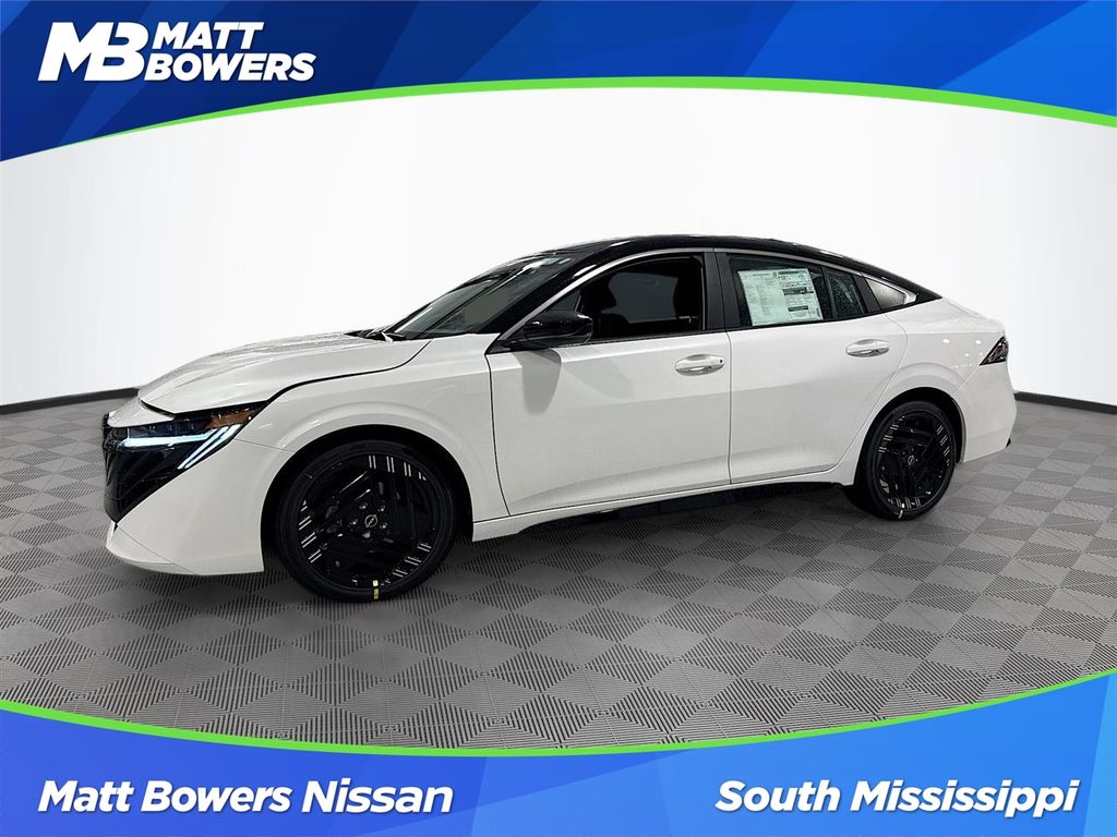 2026 Nissan Sentra SR CVT's photo