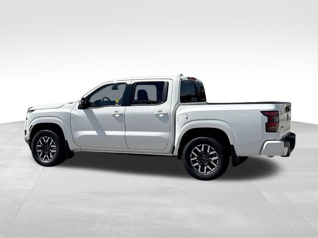 2026 Nissan Frontier SV - Photo 9