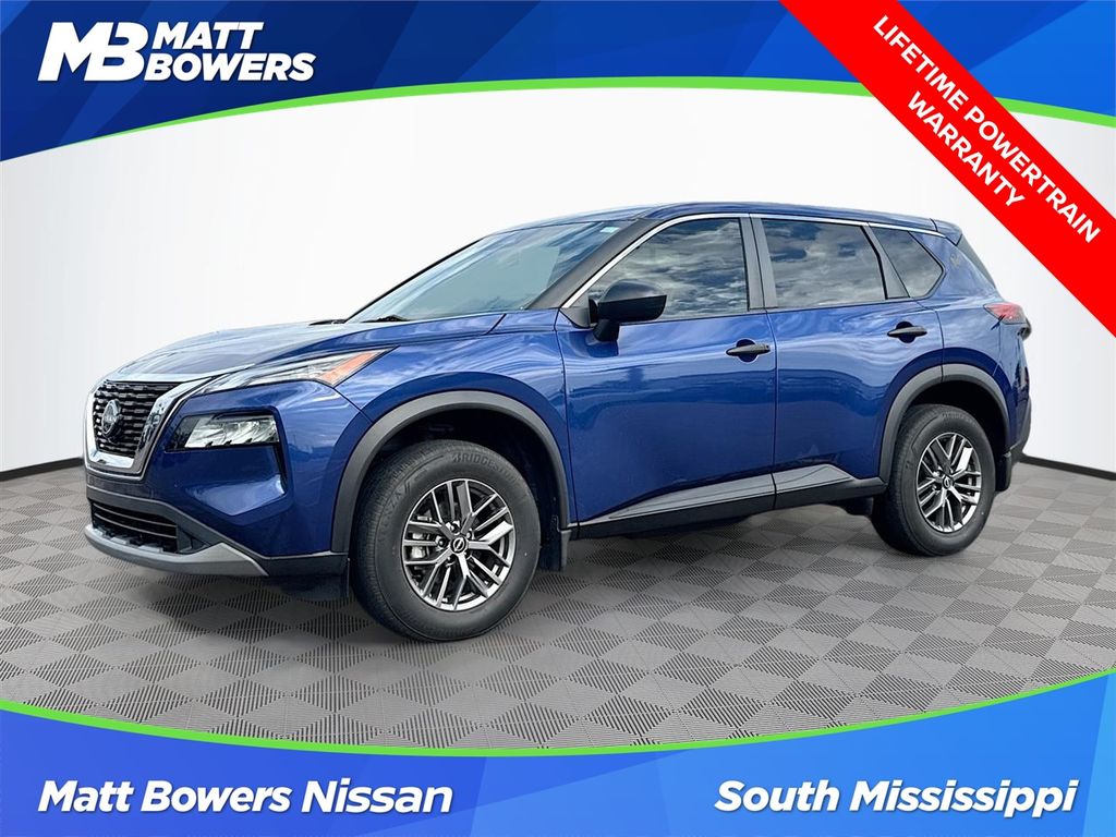2023 Nissan Rogue S's photo