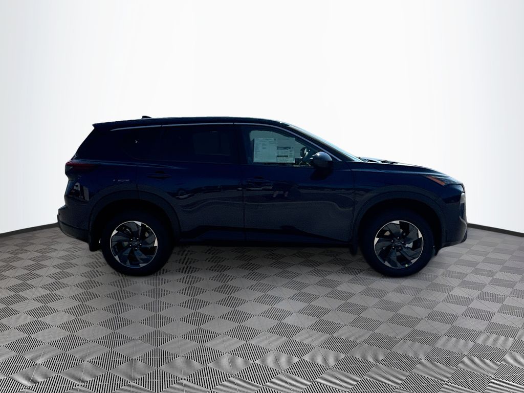 2026 Nissan Rogue SV photo 2