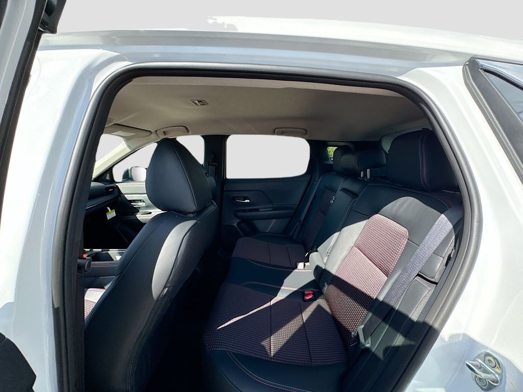 2026 Nissan KICKS SR AWD - Photo 24