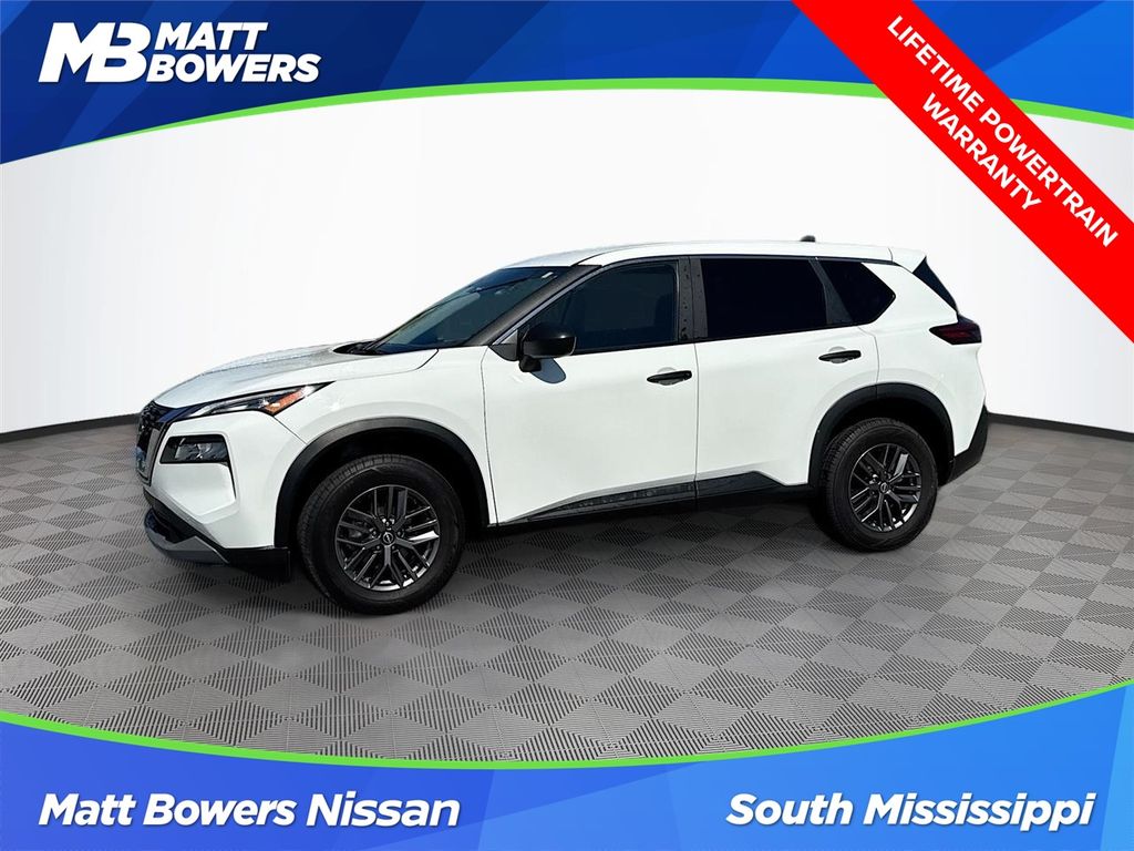 2023 Nissan Rogue S FWD's photo