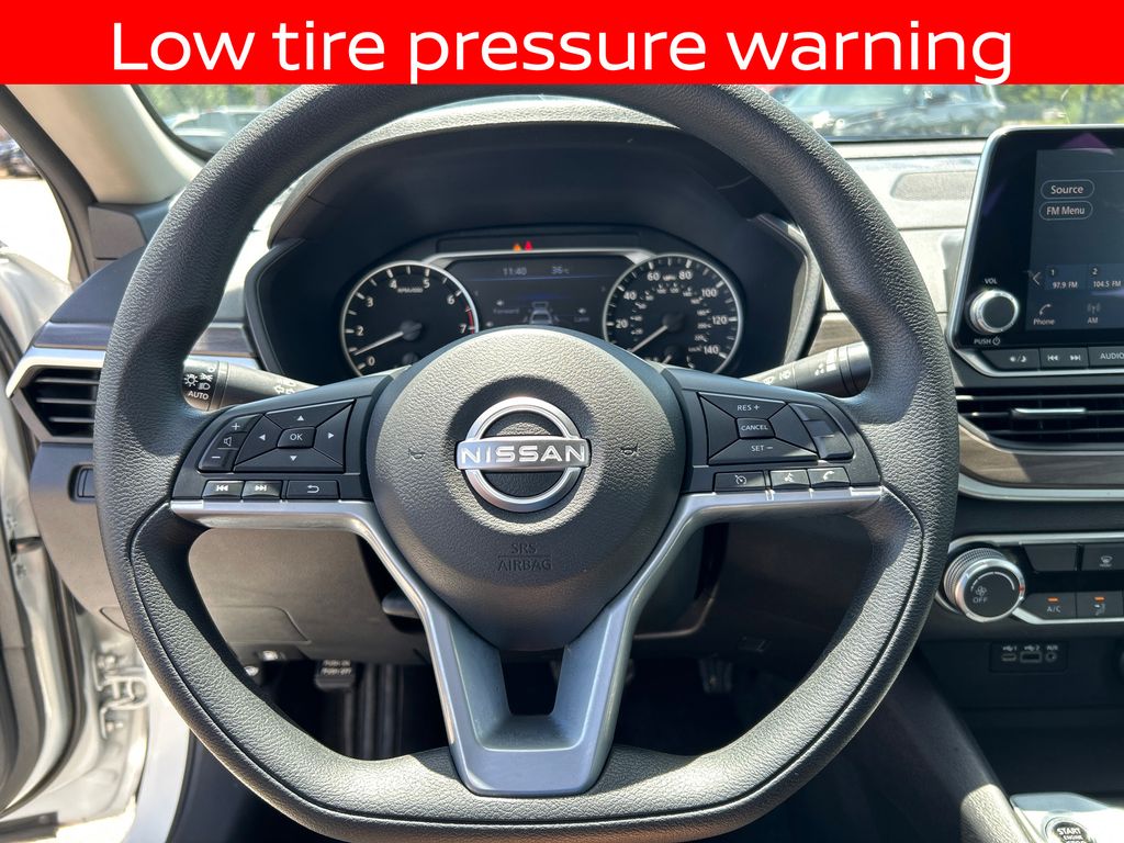 2025 Nissan Altima SV - Photo 23