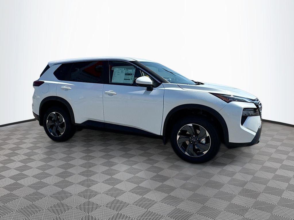 2026 Nissan Rogue SV photo 2