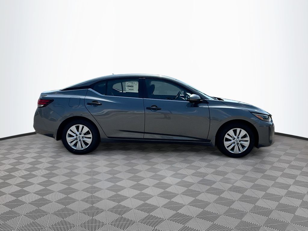2025 Nissan Sentra S photo 3
