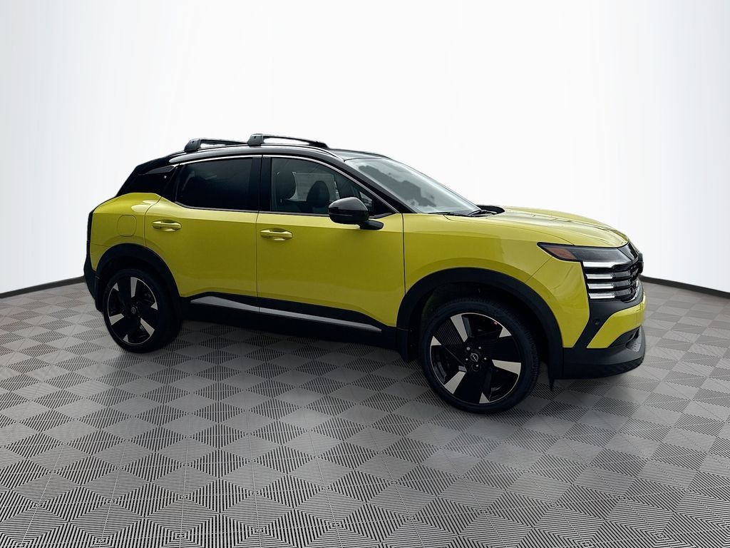 New 2026 Nissan Kicks SR SUV