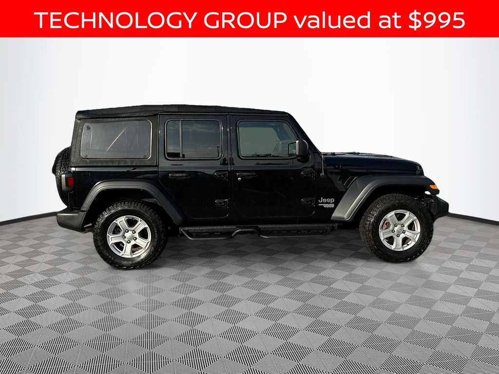 2020 Jeep Wrangler Unlimited Sport photo 4