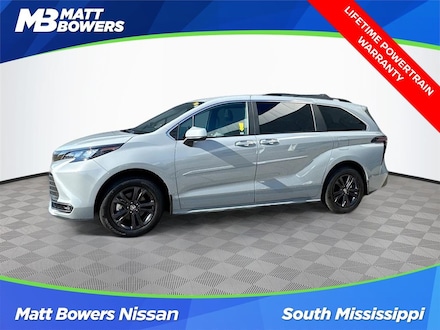 2024 Toyota Sienna Van Passenger Van