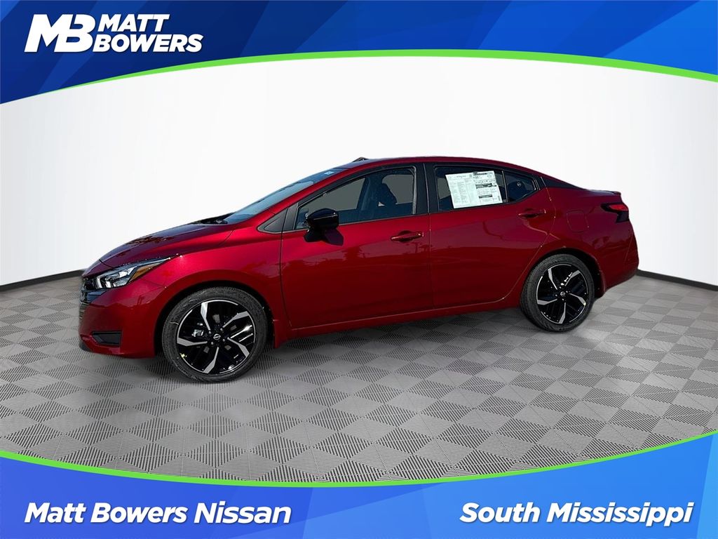 2025 Nissan Versa Sedan SR's photo