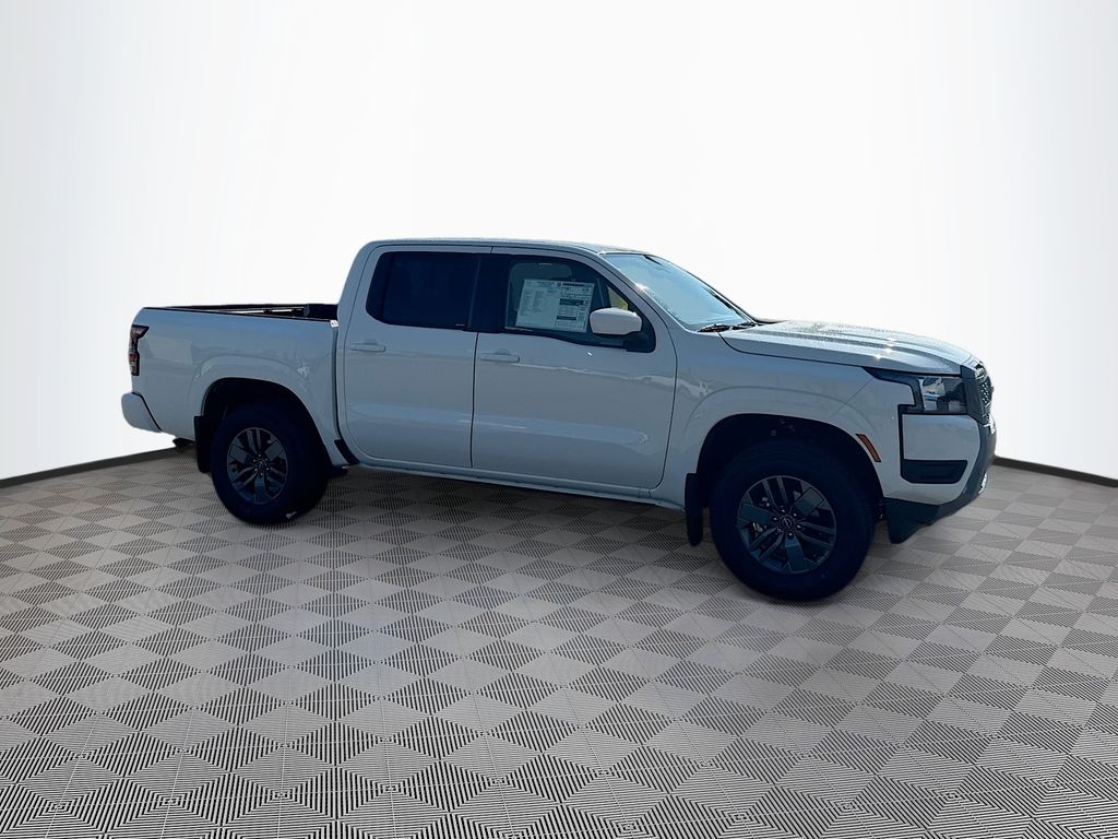 2025 Nissan Frontier SV photo 3