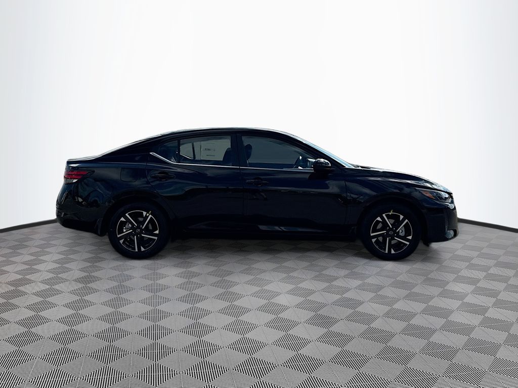 2025 Nissan Sentra SV photo 3