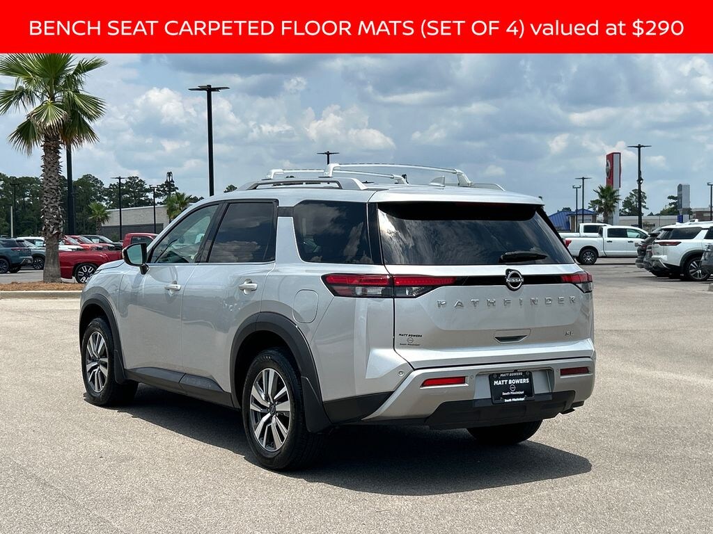 Used 2024 Nissan Pathfinder SL SUV