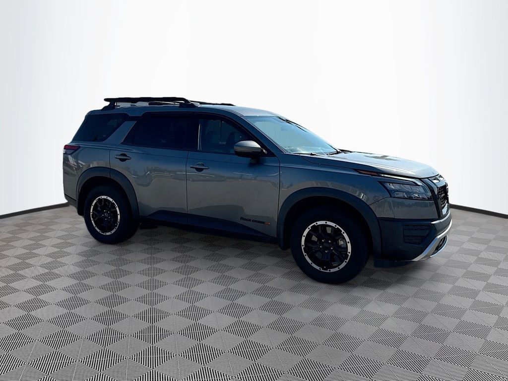 2023 Nissan Pathfinder Rock Creek photo 3