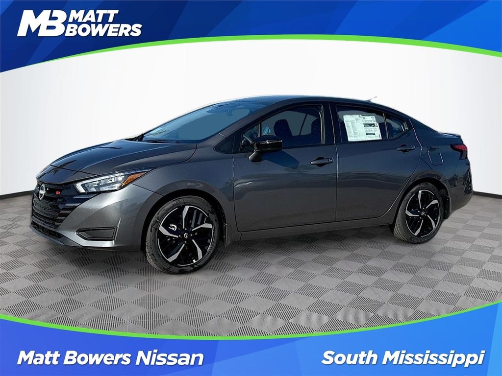 New 2025 Nissan Versa 1.6 SR Sedan