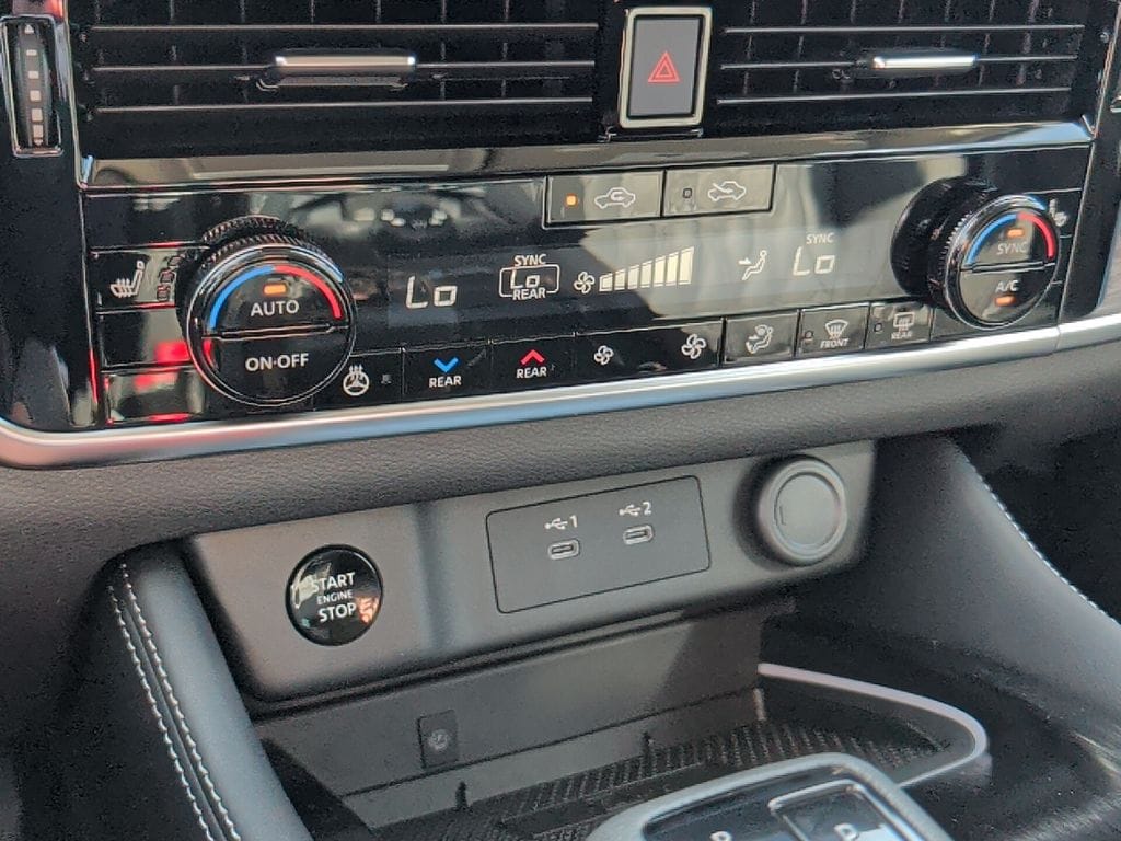2026 Nissan Rogue Platinum - Photo 24
