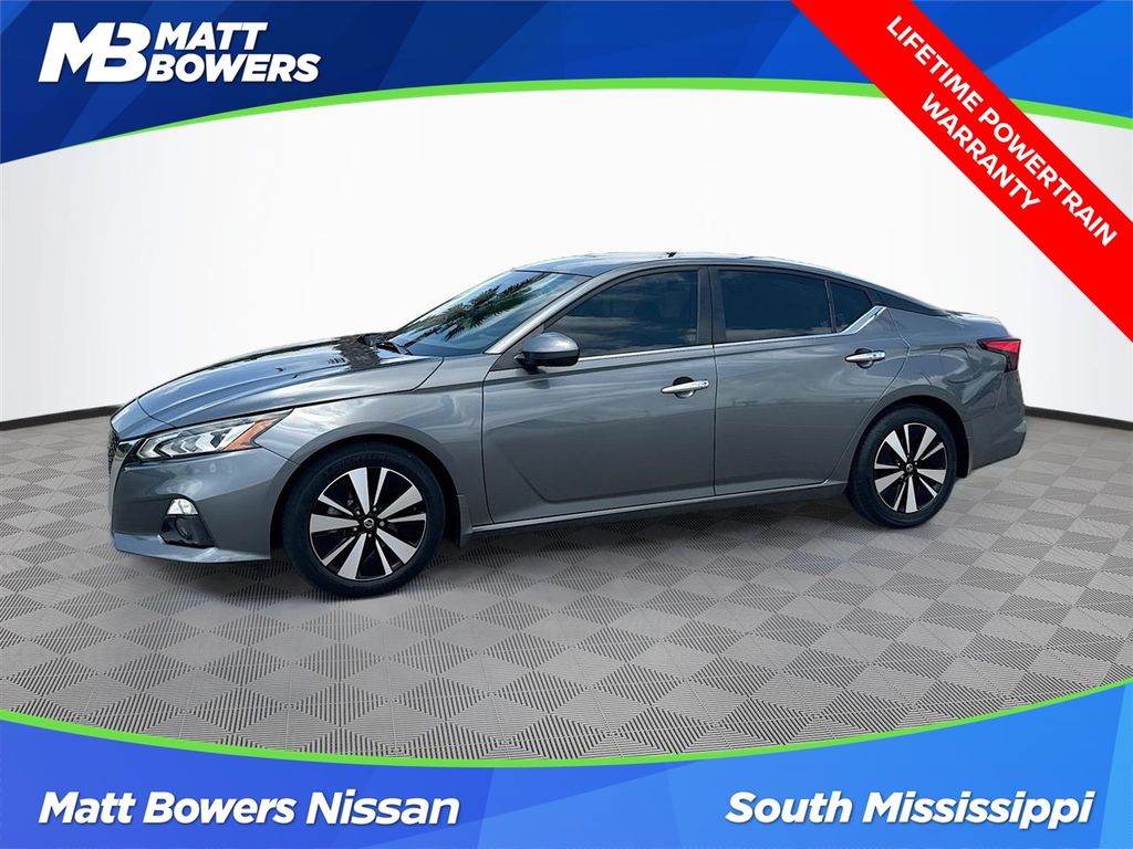 2021 Nissan Altima SV