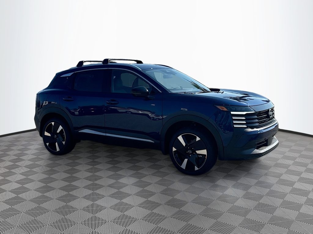 New 2026 Nissan Kicks SR SUV