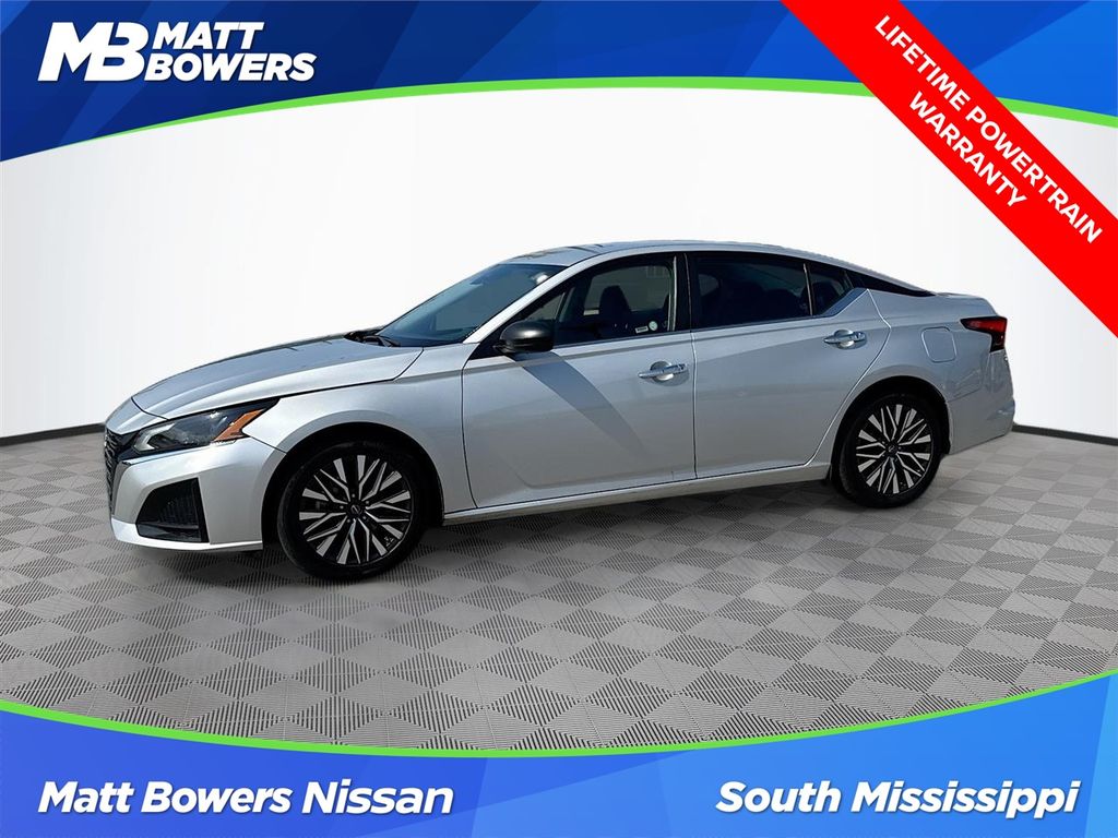 2024 Nissan Altima SV