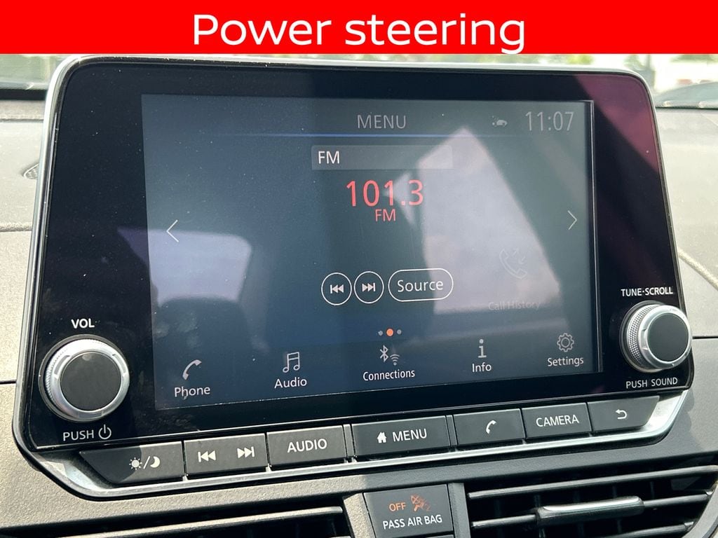 2025 Nissan Altima SV - Photo 17