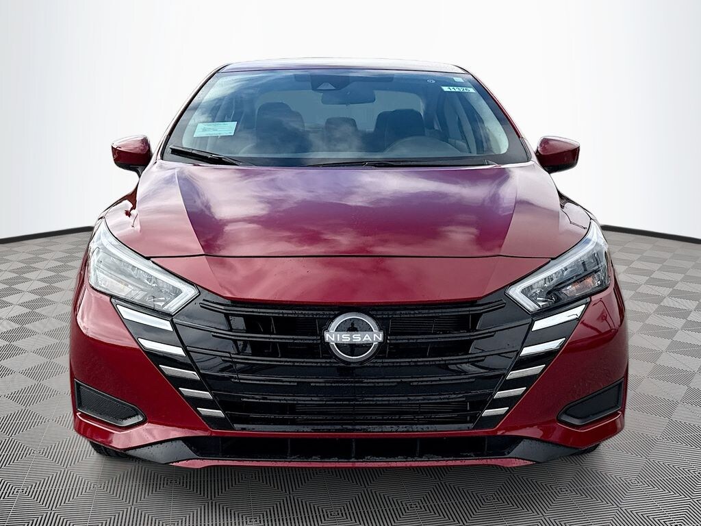 New 2025 Nissan Versa 1.6 SV Sedan