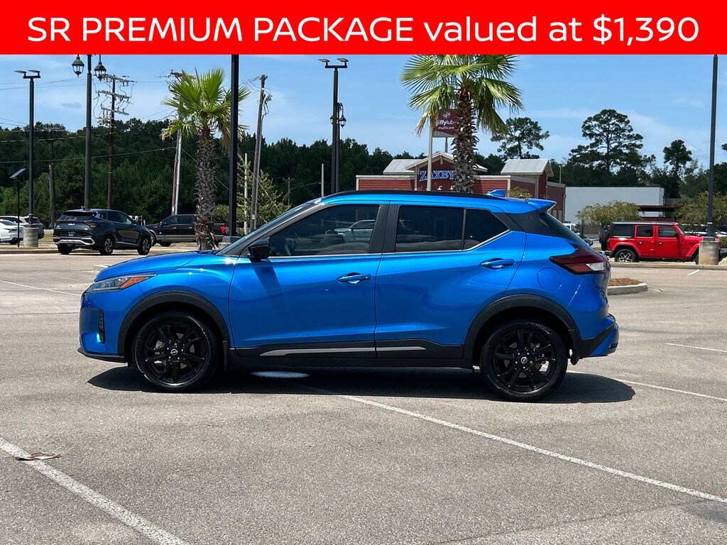 Used 2024 Nissan Kicks SR SUV